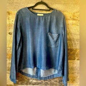 Cloth and Stone denim long sleeve top
